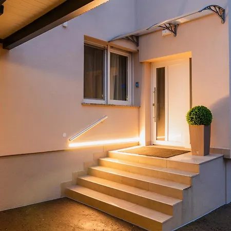Castellum Apartments Slavonski Brod Exterior photo