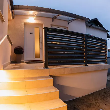 Castellum Apartments Slavonski Brod Exterior photo